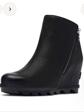 Sorel Black Wedge Zip Ankle Booties NWOB 8.5